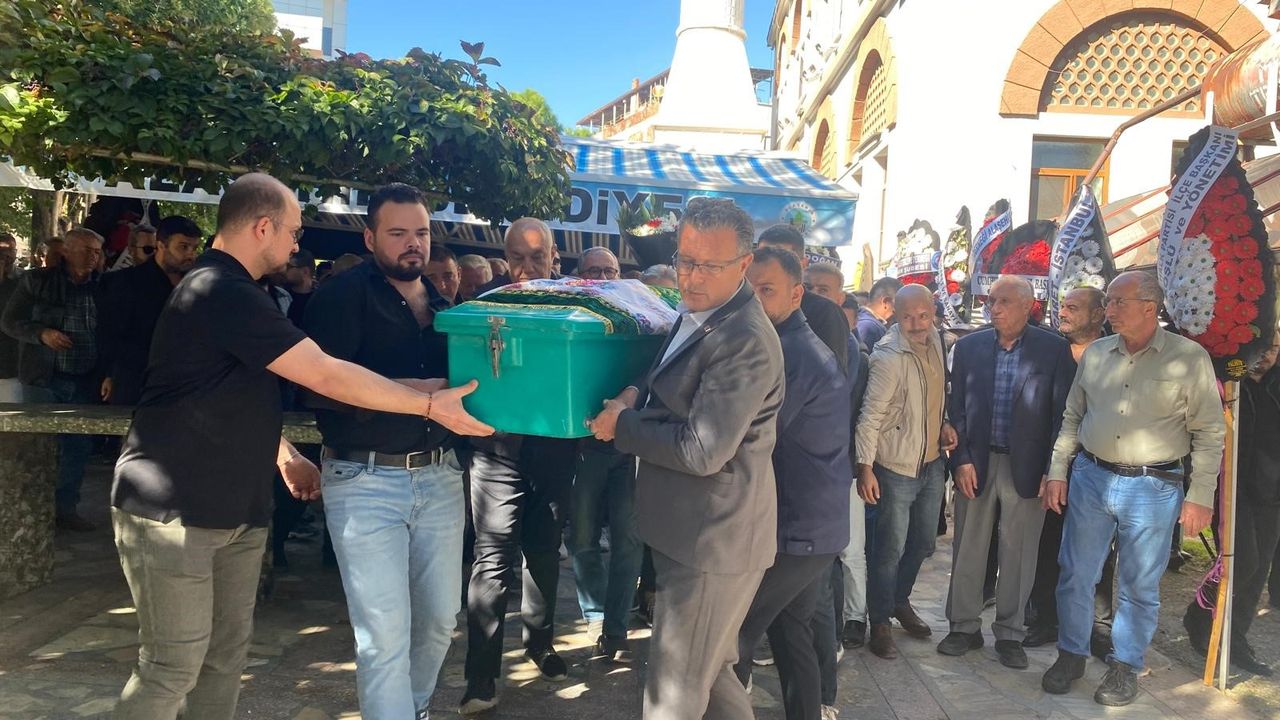 Manisa'da eğitim camiası yasta