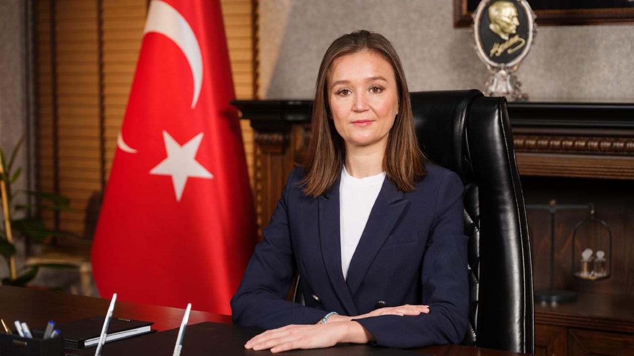 Başkan Durbay çöpe atılan Nutuk'lar hakkında konuştu
