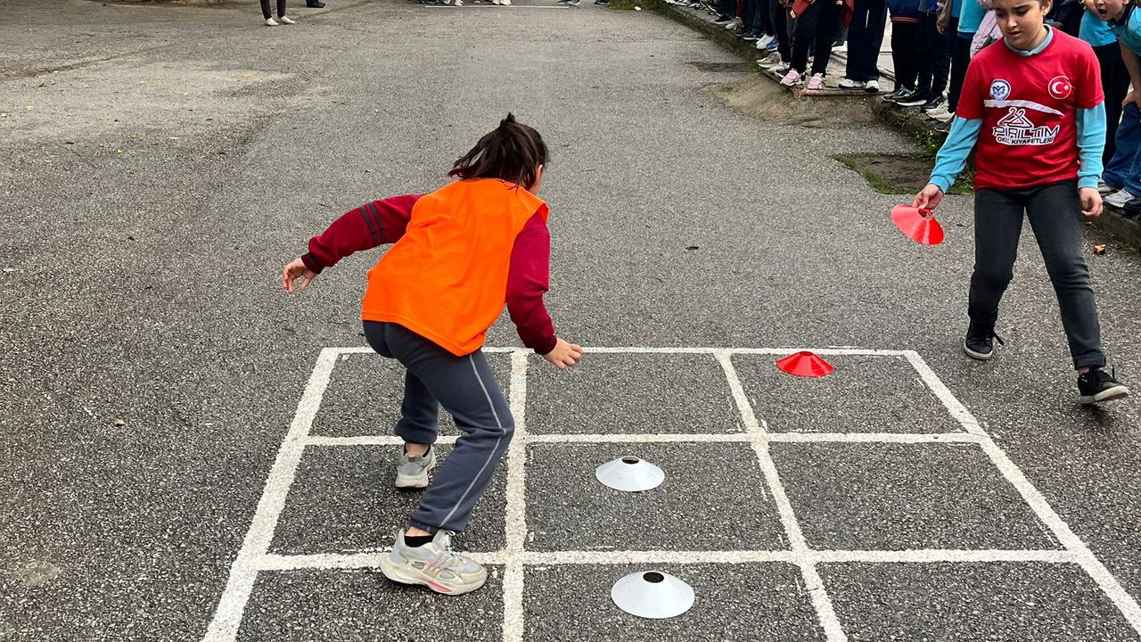 Cumhuriyet Bayramı coşkusu oyunla buluştu