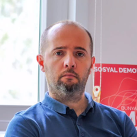 Eren Aksoyoğlu-Siyaset Bilimci