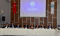 Başkan Ferdi Zeyrek, A Takımını basına tanıttı