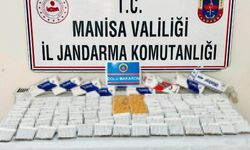 Manisa'da bir markete operasyon: Çok sayıda bandrolsüz makaron ele geçirildi