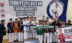 Manisa BBSK Yıldız Erkek Karate takımından büyük başarı