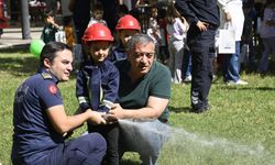 Manisalı minikler fahri itfaiyeci oldu