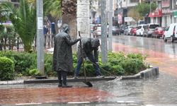 Büyükşehir ve MASKİ ekipleri yağışta sahadaydı