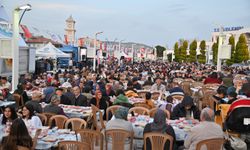 Büyükşehir'den Selendi'de 2 bin 500 kişilik iftar