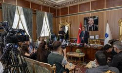 Başkan Balaban'dan işçilere 1 Mayıs ikramiyesi