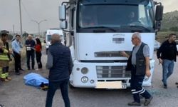 İki kamyonun arasında kalan işçi feci şekilde can verdi