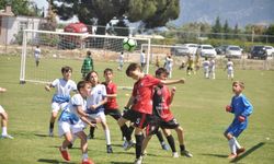 Yunusemre'de 19 Mayıs Futbol Turnuvası heyecanı