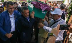 Özgür Özel Manisa'da Cemre Öğren’in cenazesine katıldı