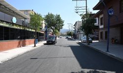 Büyükşehir'den 800 ton sıcak asfalt