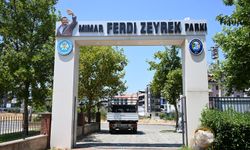 Salihli'deki parkın ismi "Ferdi Zeyrek Parkı" oldu