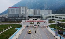 MANİSA'DA OTOMOBİLİN ÇARPTIĞI 2 YAŞINDAKİ ÇOCUK ÖLDÜ