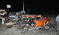 Manisa'da feci kaza: 5 ölü, 6 yaralı!
