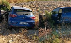 Manisa'da otomobil tarlaya uçtu