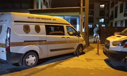 İzmir'de anne babasını öldüren şahıs sonra intihar etti