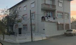 Yeni doğan bebeğini havalandırma boşluğuna attı