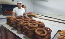 Demircili fırıncıdan öğretmenlere simit jesti