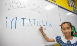 Okullarda ara tatiller kalkıyor mu?