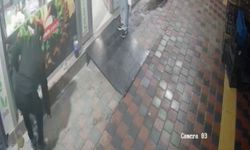 Manisa'da bir kişi sigara paketi çaldı