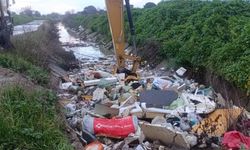 Bozköy Deresi çöplüğe dönmüş