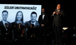 Manisa’da Gençlik Senfoni Orkestrası ilk konserinde büyüledi