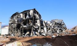 Manisa’da TOKİ inşaatında yangın: İhmaller gündemde!