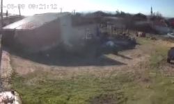 Denizli'deki 5.1'lik depreme ilişkin görüntüler kameralara yansıdı