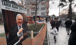 Manisalı esnaftan İlber Ortaylı için helva hayrı