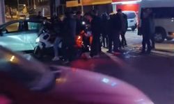 Manisa'daki kazada motosiklet sürücüsü yola savruldu