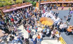 Manisa'da 5 bin kişilik tarhana çorbası yapıldı