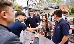 Özalper’den gençlere mesaj: “Türkiye’nin umudu sizlersiniz”