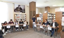 Şehzadeler Gençlik Evi'nde fikirler yarıştı
