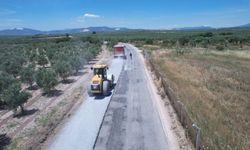 Manisa'da yollar yenileniyor