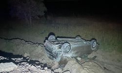 Manisa’da otomobil şarampole uçtu