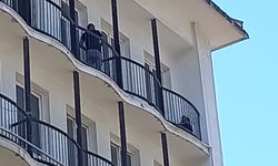 Manisa Beyaz Fil'de intihar girişimi