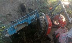 Hareket eden traktörü durdurmak isterken hayatını kaybetti