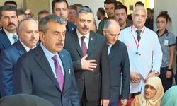 Milli Eğitim ve İçişleri Bakanı yaralı öğrencileri ziyaret etti
