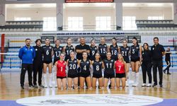 Turgutlu’nun Sultanları sezona 3-0’la başladı