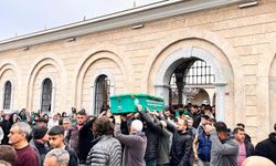 Manisa'da kalbine yenilen 15 yaşındaki çocuk son yolculuğuna uğurlandı