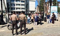 Manisa’da okul çevrelerindeki denetimlerde 52 kişi yakalandı