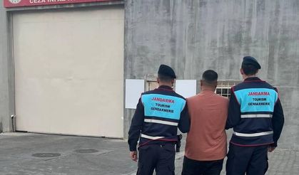 Manisa'da JASAT ekiplerinden uyuşturucu baskını