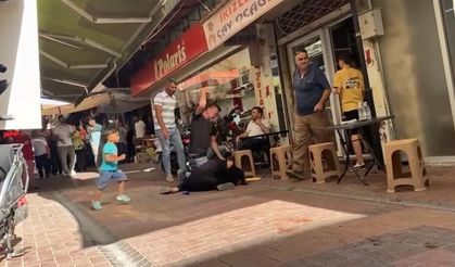 Sokak ortasında birlikte yaşadığı kadını döven sanık tahliye edildi