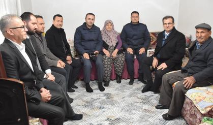 Salihli Kaymakamı Güldoğan, şehit ailesini unutmadı