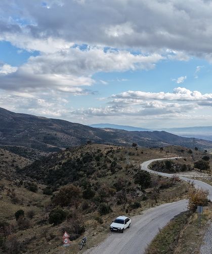 Kula–Alaşehir Karayolu yenileniyor