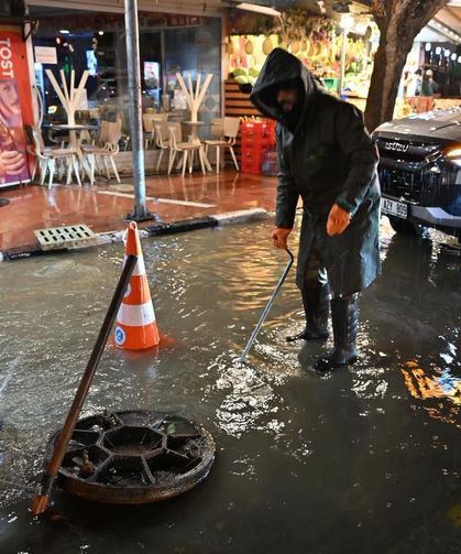 MASKİ'den bin kişilik yağmur mesaisi