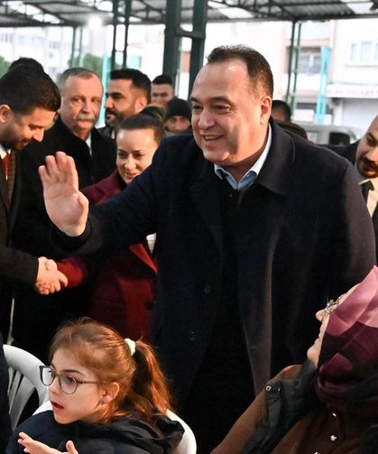 Başkan Dutlulu, Selendililer Derneği’nin iftar programına katıldı