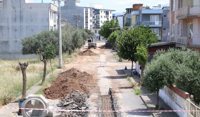 Hacıishak Mahallesi yağmur suyu hattına kavuşuyor