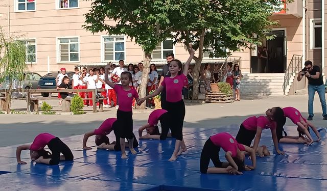 Sarıgöl'de 'Hayat Boyu Öğrenme Haftası' coşkuyla kutlandı