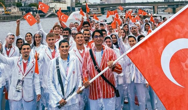 Paris Olimpiyatlarında Türkiye'nin tartışma yaratan kıyafetleri değişecek